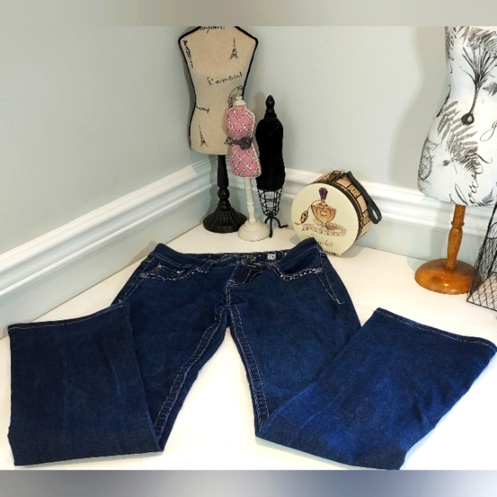 Miss Me Easy Boot JE5663EL Dark Wash Bejeweled Pocket Jeans NWOT